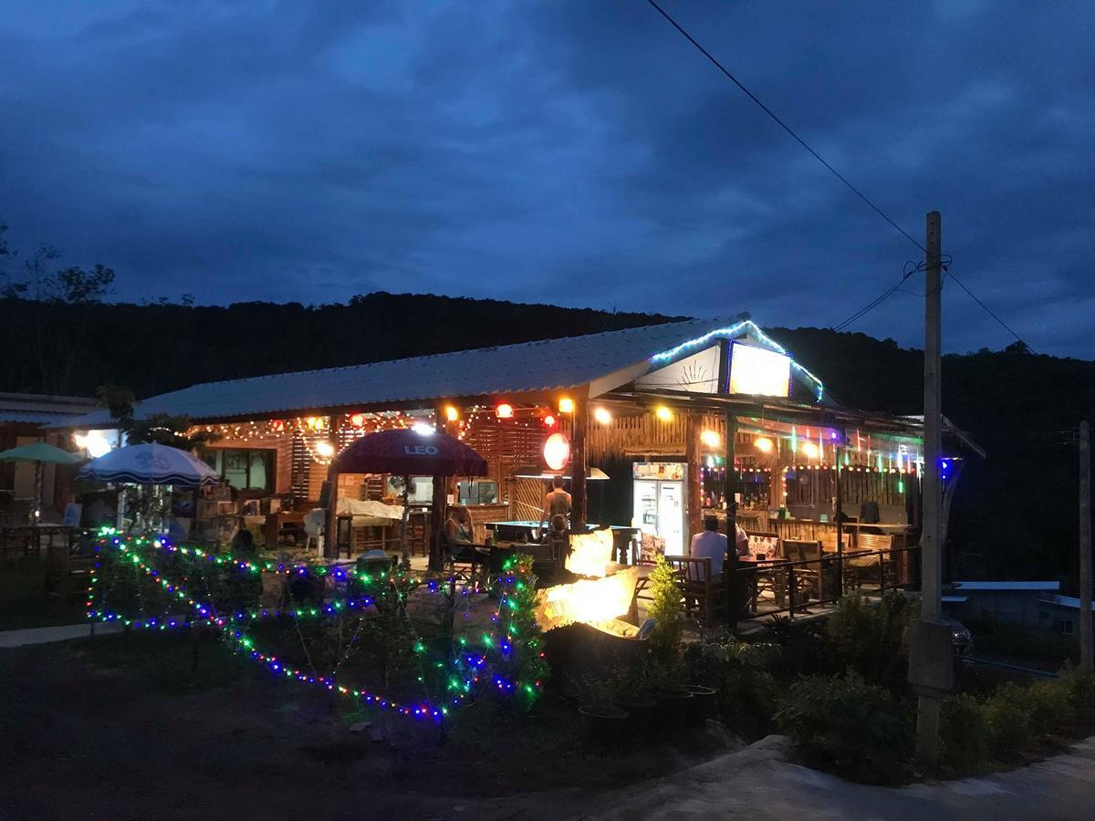 Cottage Hill At Lanta Koh Lanta Bilik gambar